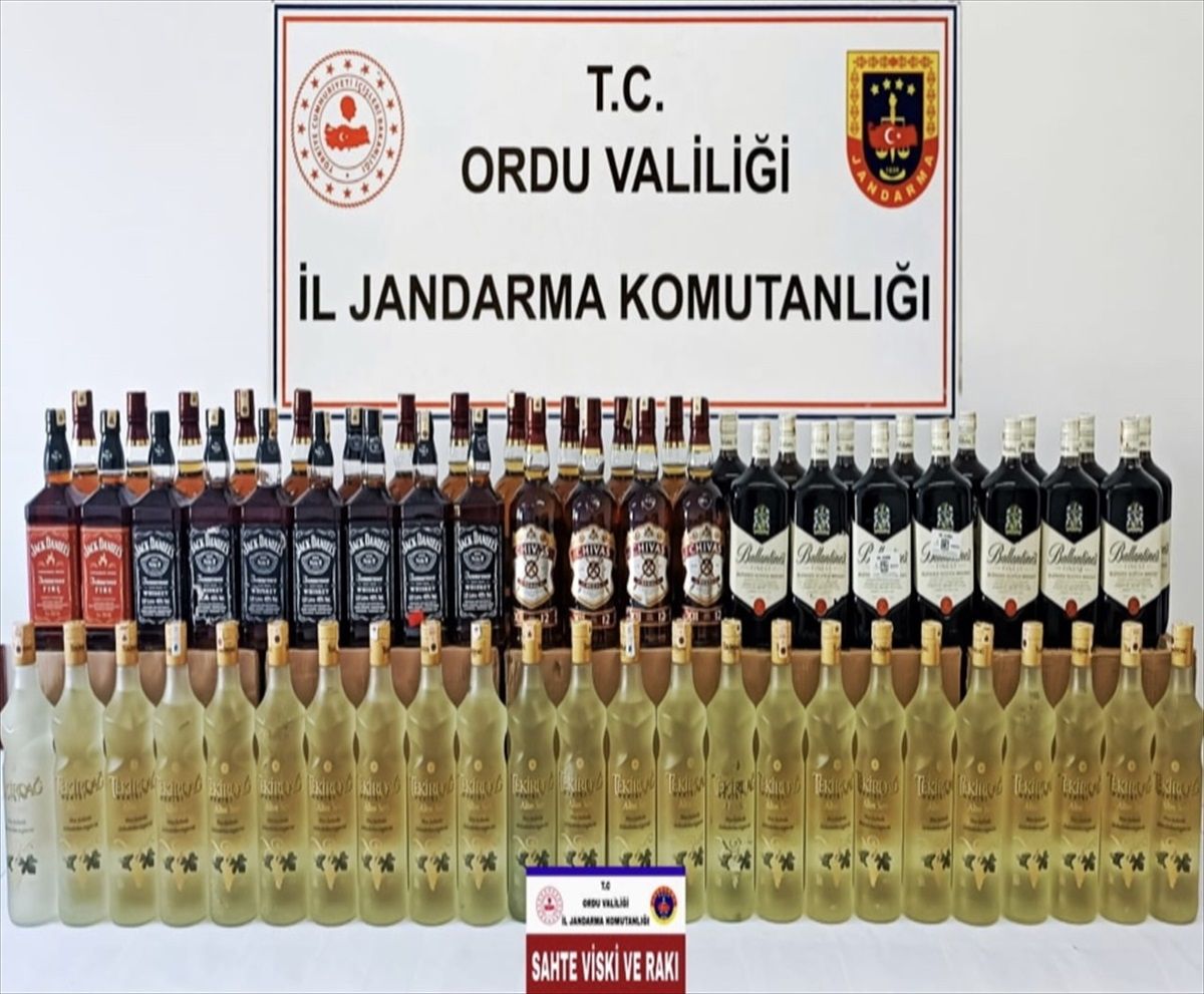 Ordu'da sahte içki ve gümrük kaçağı elektronik sigara operasyonunda 2 şüpheli gözaltına alındı
