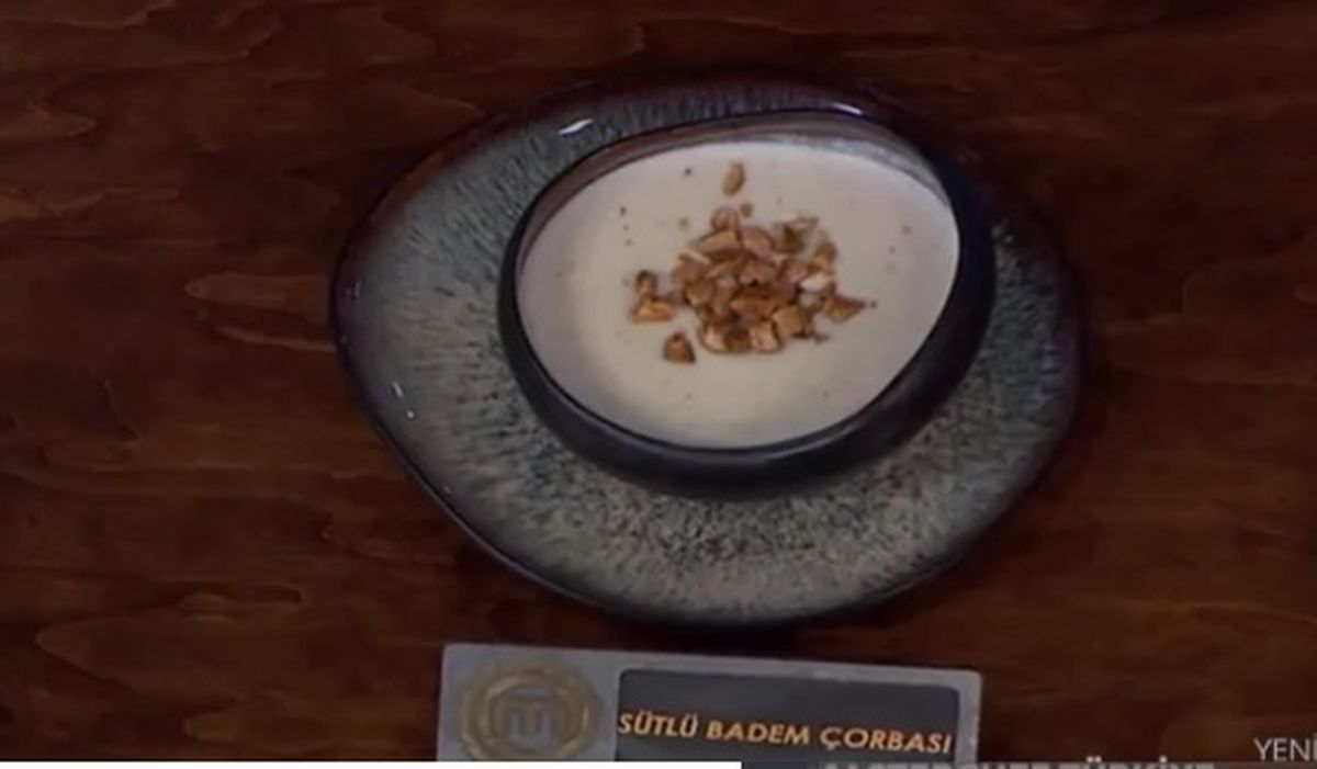 Sütlü Badem Çorbası tarifi! MasterChef Sütlü Badem Çorbası nasıl yapılır?