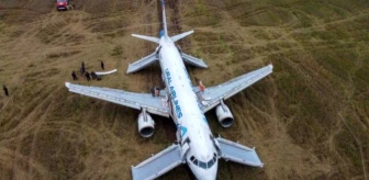 Uçaklar pist haricine inebilir mi? Rus uçağı tarlaya nasıl indi?
