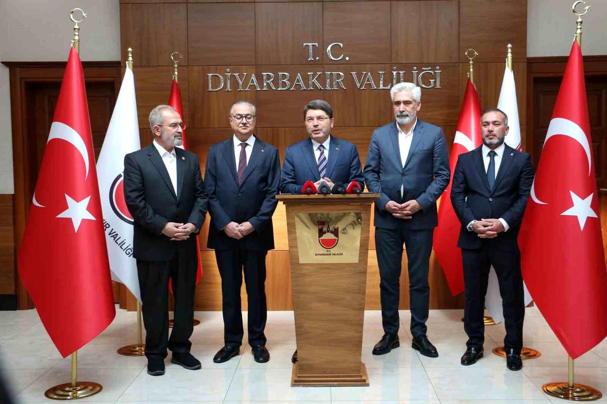 Adalet Bakanı Tunç: '24 yeni mahkemenin kurulmasıyla ilgili planlama çalışmalarımız var'