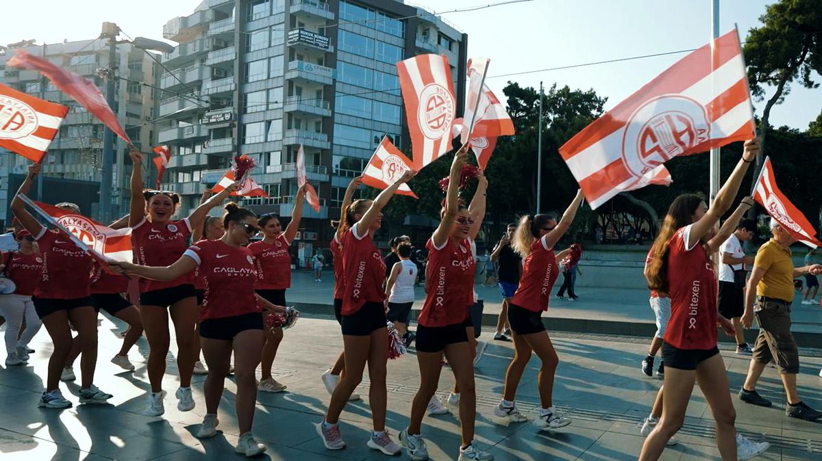 Antalyaspor'un Samsunspor maçı öncesi etkinlikler devam ediyor