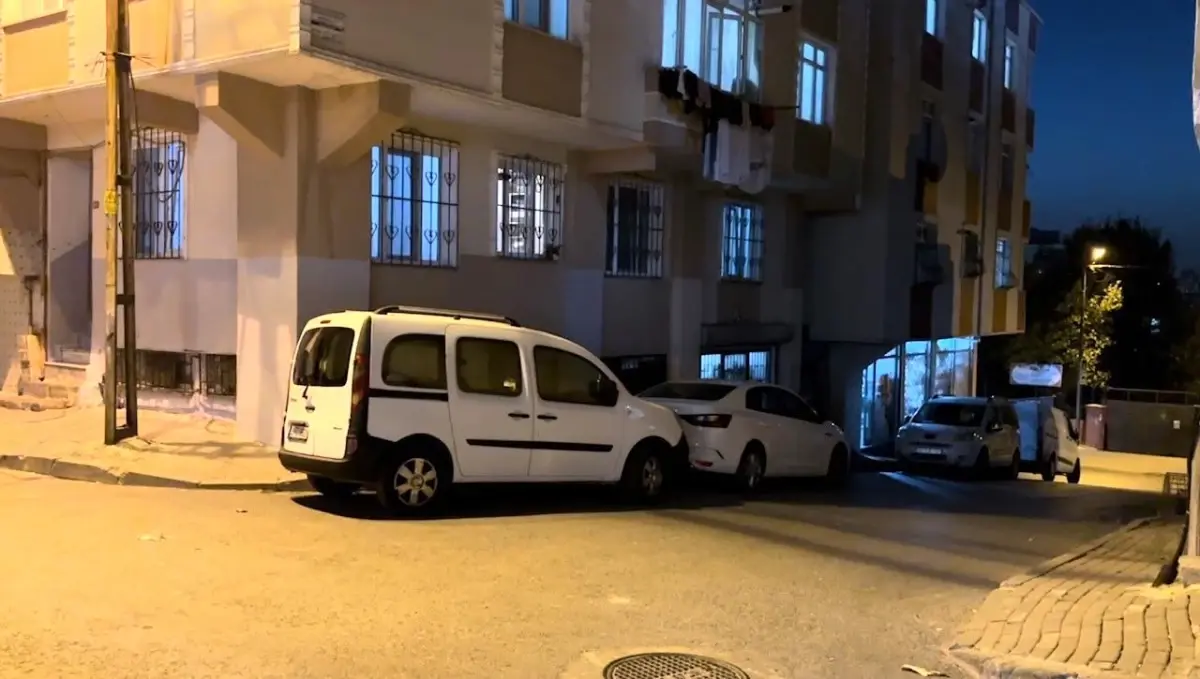 İstanbul'da Liseli Öğrenciler Arasında Silahlı Saldırı