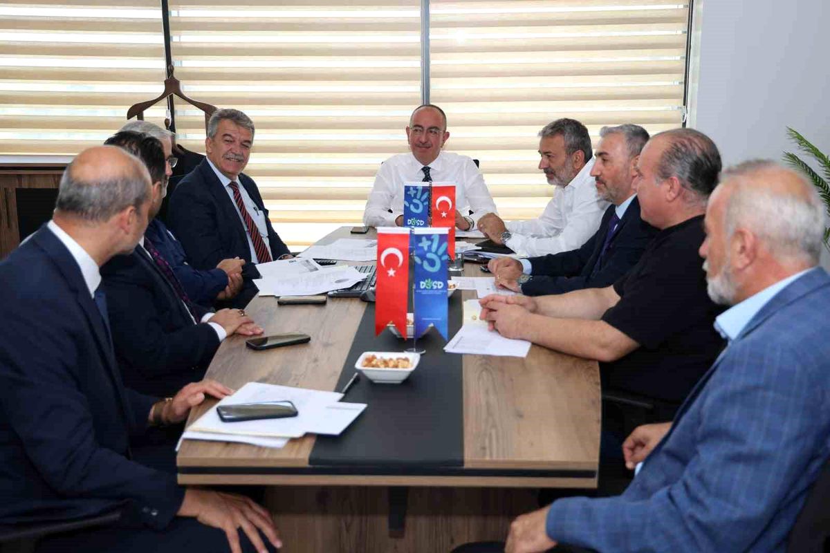 Konya'da Down Sendromlu Bireyler için Yaşam Destek Merkezi'nde Eğitimler Başlıyor