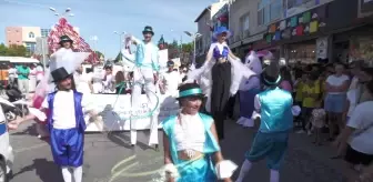 Çeşme Festivali Renkli Görüntülerle Başladı