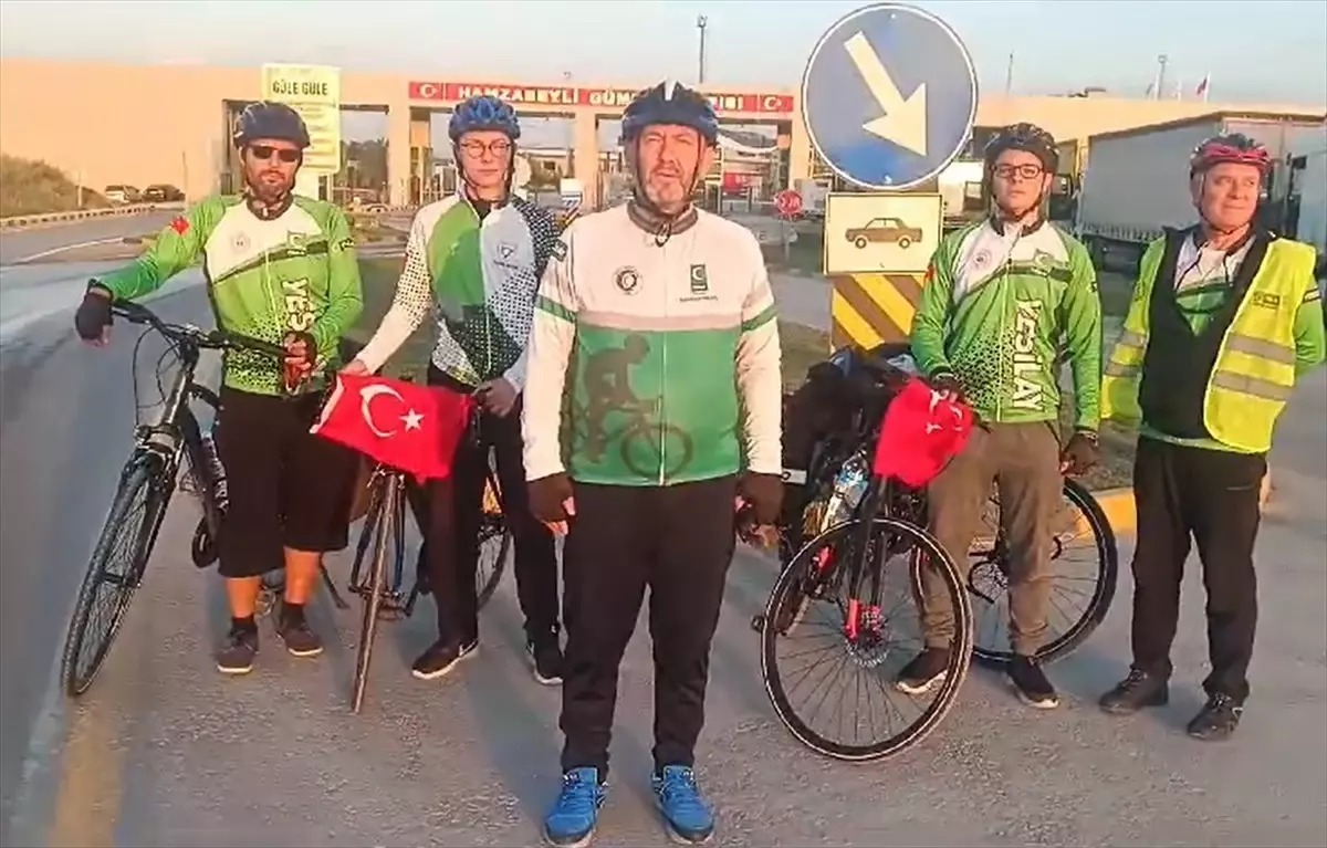 Yeşilay Spor Kulübü Bisiklet Topluluğu Bağımlılıkla Mücadele İçin Bisiklet Turu Düzenliyor