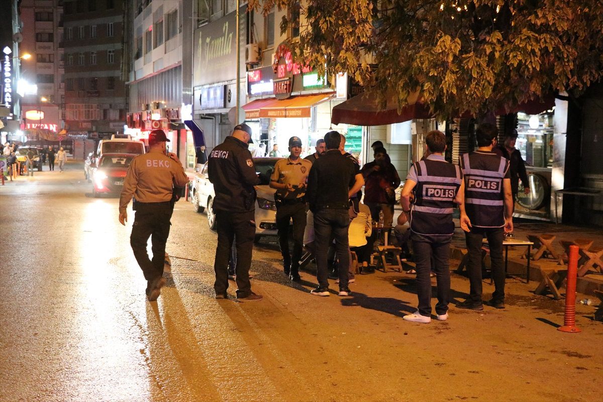 Elazığ'da 384 polisin katılımıyla asayiş uygulaması yapıldı