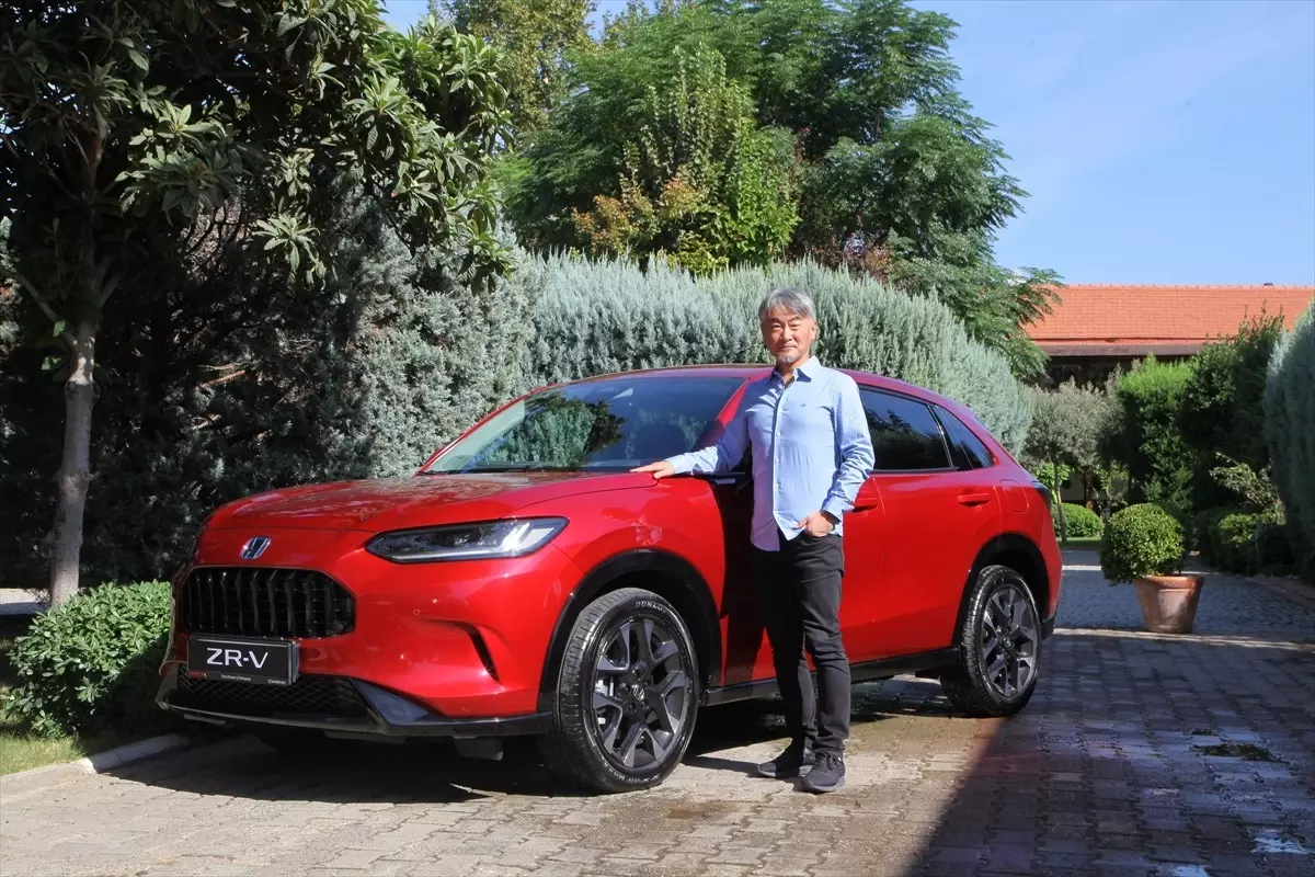 Honda, Türkiye'de yeni hibrit modeli ZR-V'yi satışa sunacak