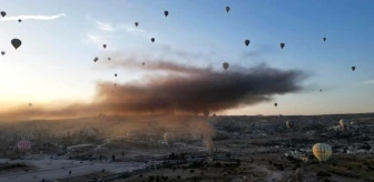 Göreme'de İş Yerinde Çıkan Yangın Sıcak Hava Balonlarıyla Havaya Yükseldi