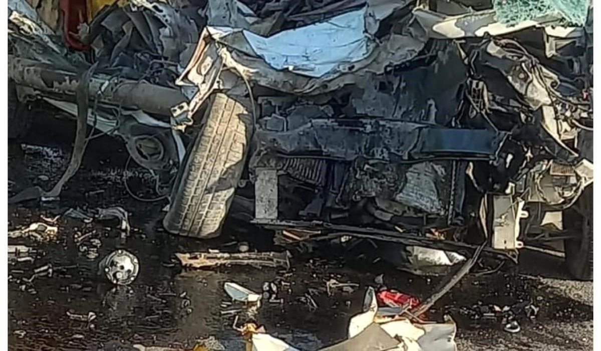 Nevşehir'de Kamyona Çarpan Araçta 2 Kişi Hayatını Kaybetti