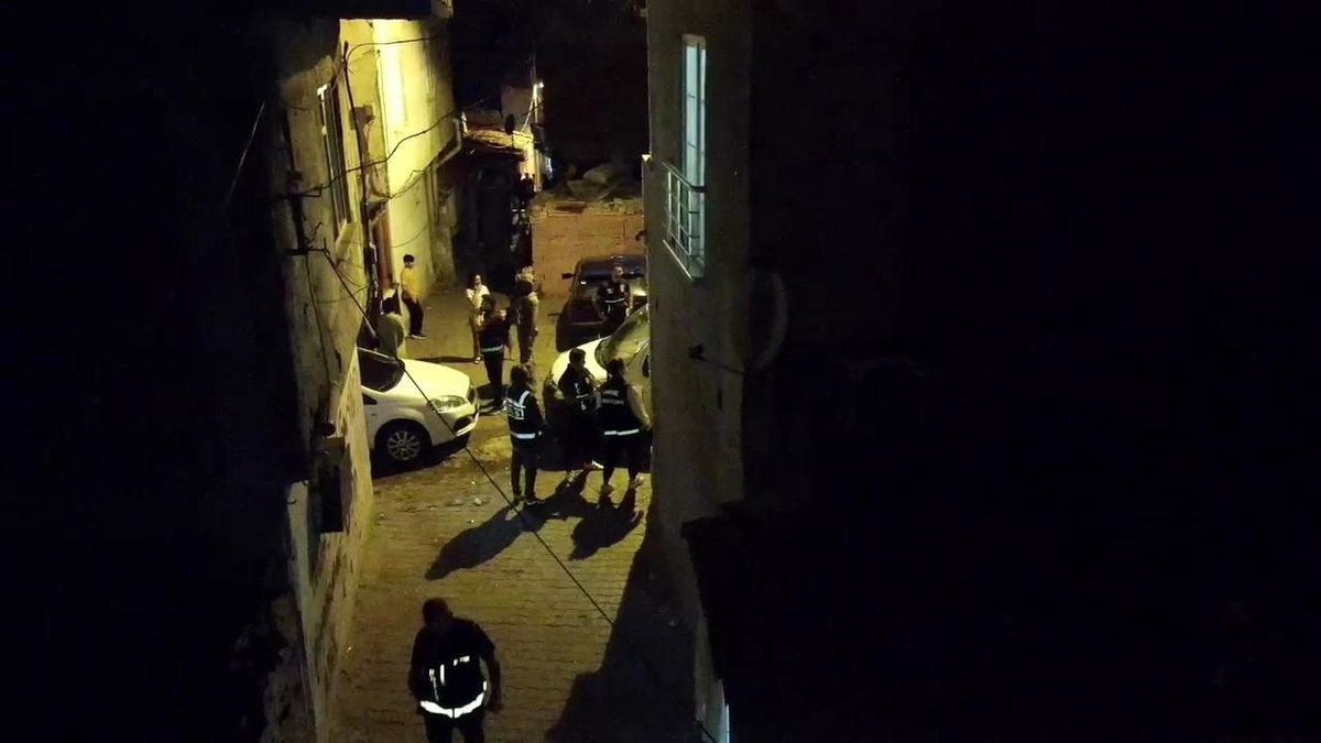 Tekirdağ'da 150 polisle uyuşturucu operasyonu: 24 kişi yakalandı