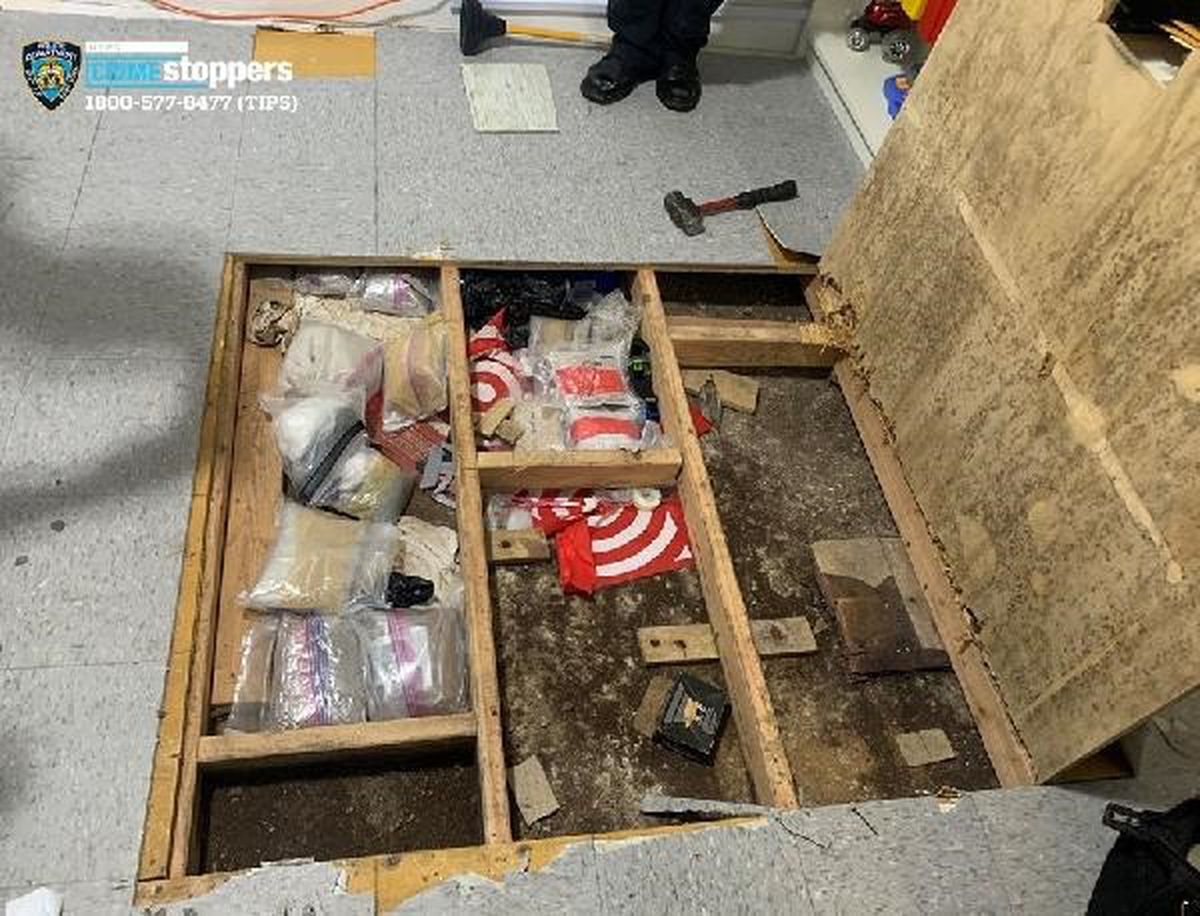 New York'ta Kreşte Uyuşturucu Operasyonu