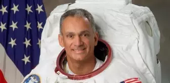 19 Ülkeden 70'in üzerinde astronot ve kozmonot, uzay çalışmalarını Türkiye'de anlatacak