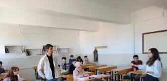 Alaçam Şehit Kadir Kara Anadolu İmam Hatip Lisesinde öğrencilere motivasyon etkinliği