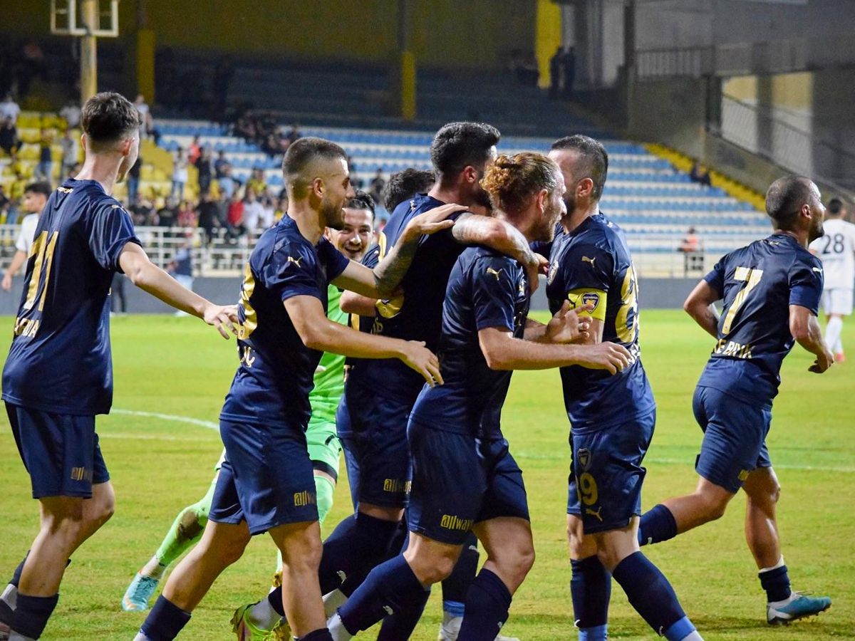 Bucaspor 1928, Nazilli Belediyespor'u mağlup ederek yükseldi
