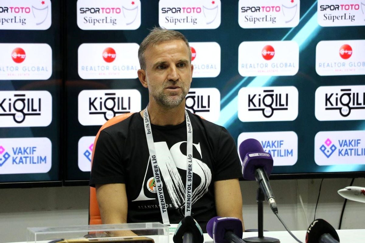 Alanyaspor Yardımcı Antrenörü İsmail Serbest: 'Pozisyonsuz bir maçı bitirdik'