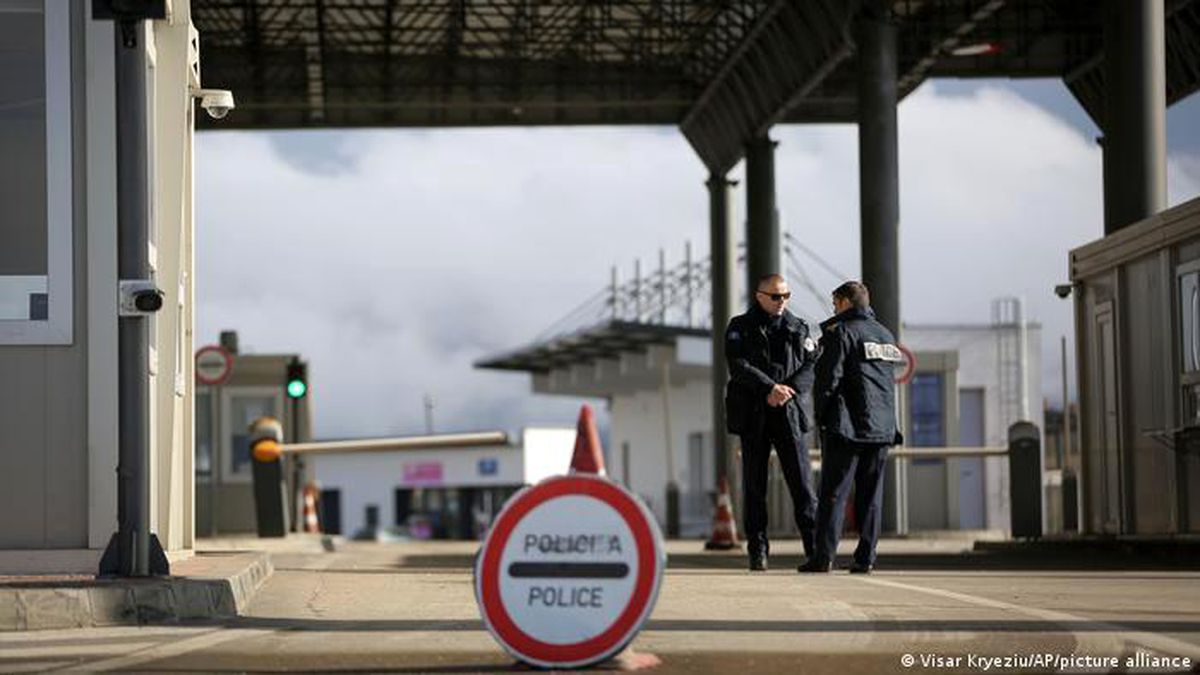 Kosova'da Silahlı Saldırı: Bir Polis Öldürüldü