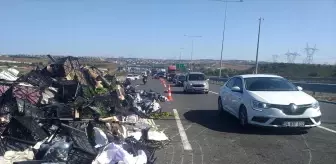 Kuzey Marmara Otoyolu'nda Sebze Yüklü Tır Devrildi