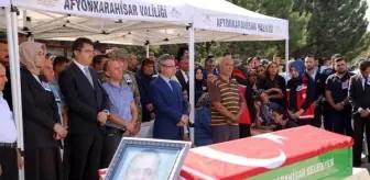 Afyonkarahisar AFAD'da görevli müdür, kazada hayatını kaybetti (2)