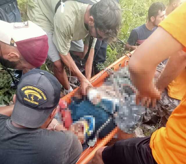 Alanya'da yamaç paraşütü kazası: Bir turist hayatını kaybetti Alanya'da yamaç paraşütü kazası: Bir turist hayatını kaybetti