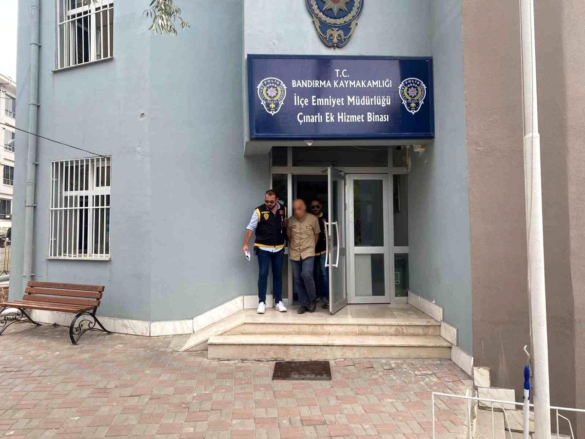 Bandırma'da Sosyal Yardım Dolandırıcısı Yakalandı
