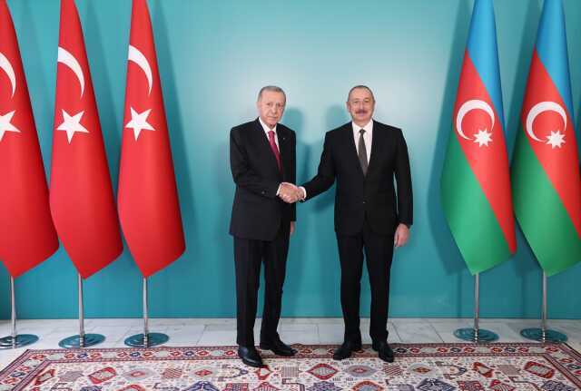 Cumhurbaşkanı Recep Tayyip Erdoğan ve İlham Aliyev görüştü Cumhurbaşkanı Recep Tayyip Erdoğan ve İlham Aliyev görüştü