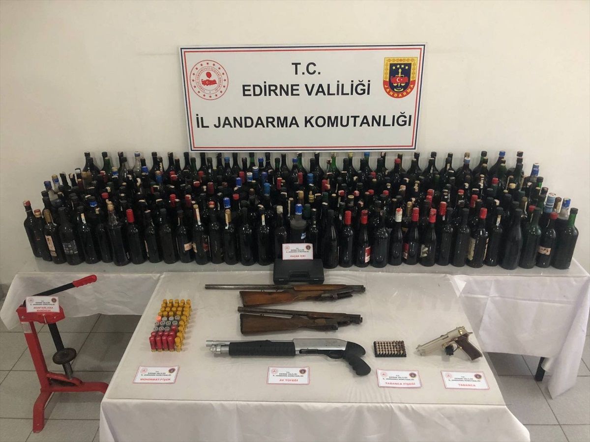 Edirne'de 415 litre sahte içki ele geçirildi