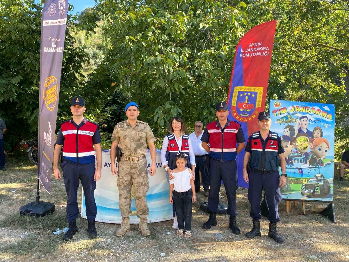 Aydın'da İncir Festivali'nde KADES Uygulaması tanıtıldı