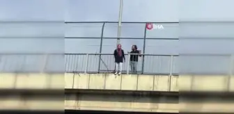 Kağıthane TEM'de intihar girişimi trafiği kilitledi