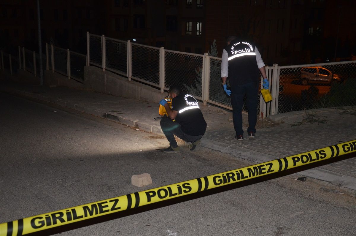 Karaman'da alacak verecek meselesi yüzünden çıkan kavgada 4 kişi yaralandı