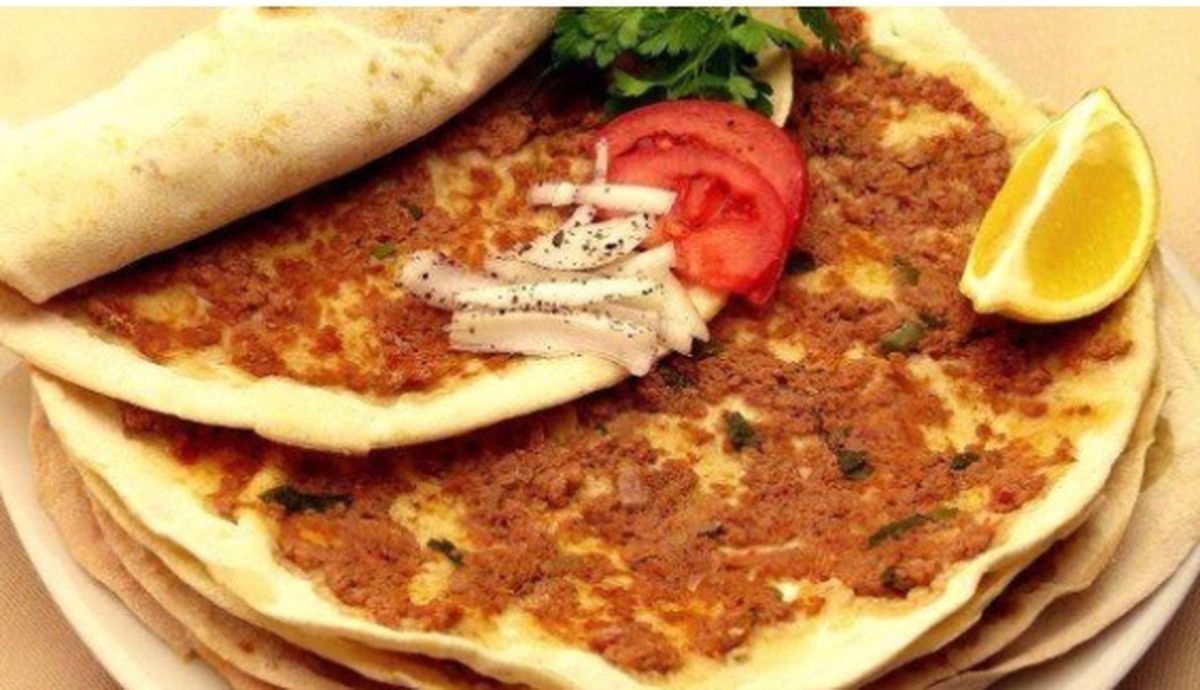 Lahmacun tarifi! Masterchef Lahmacun nedir, nasıl yapılır?