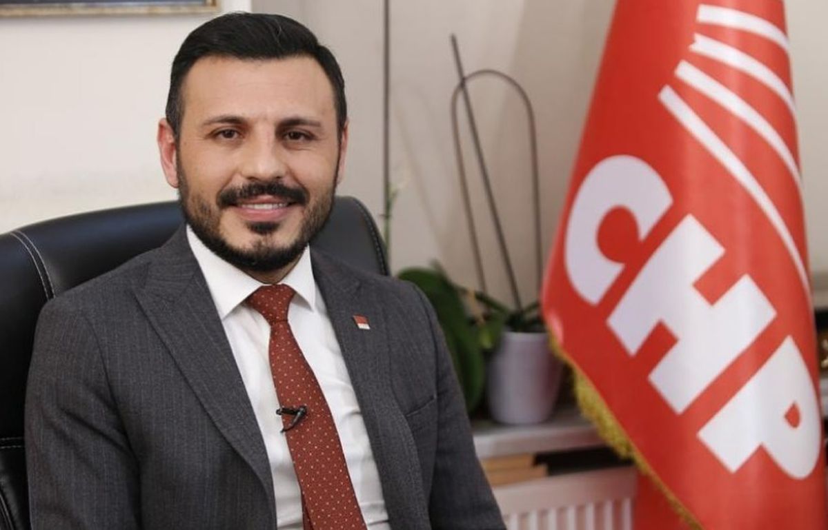 Özgür Çelik kimdir? Kaç yaşında ve nereli? Özgür Çelik ne iş yapıyor, evli mi?