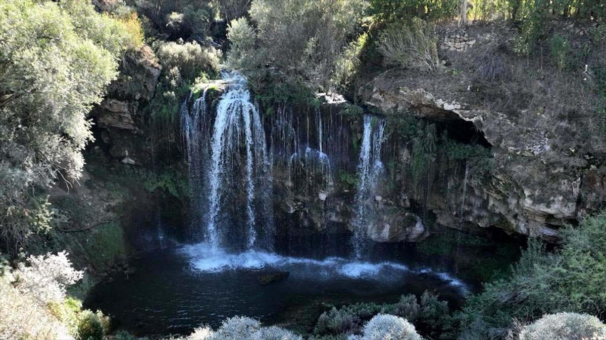 Sivas Valisi Yılmaz Şimşek, Yıldız Şelalesi'ni turizme kazandırmak için çalışma başlattı
