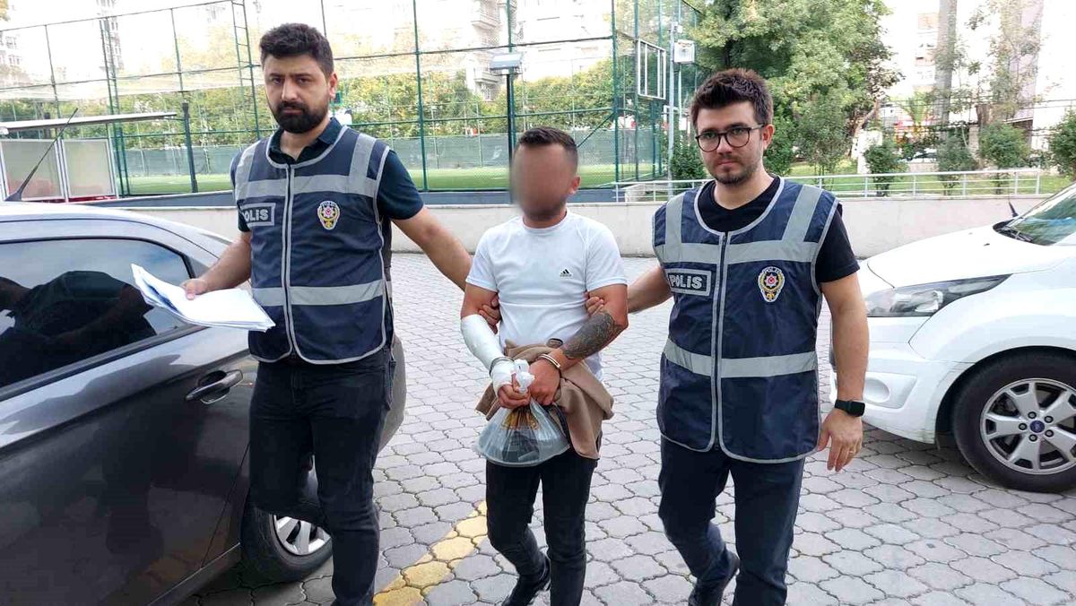 Samsun'da bir kişi babasını bıçaklayarak yaraladı