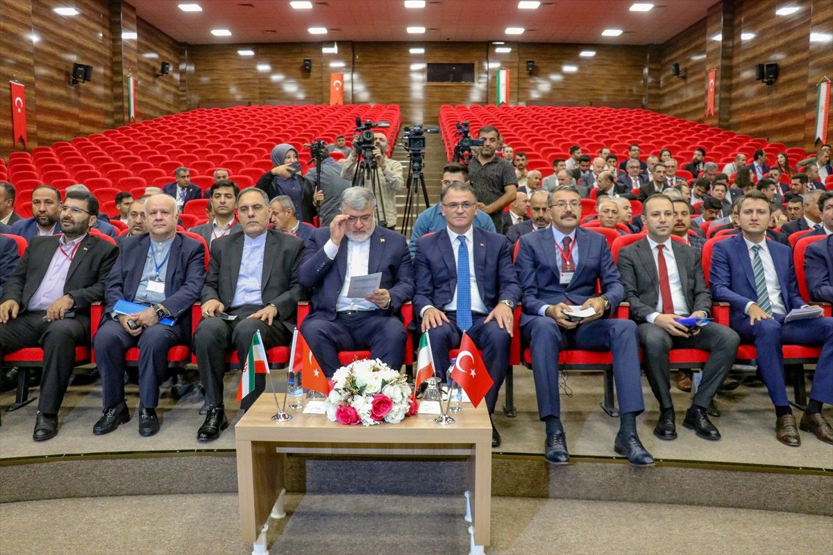 Türkiye-İran Sınır İlleri Ekonomik İşbirliği Toplantısı Van'da Yapıldı