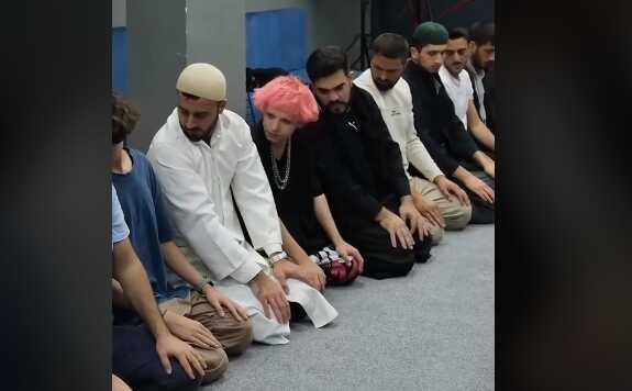 Zebani Efe kimdir? Zebani Efe Müslüman oldu mu? Zebani Efe kimdir? Zebani Efe Müslüman oldu mu?