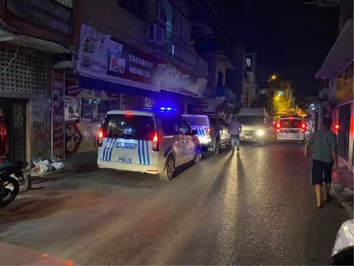 Adana'da Narkotik Operasyonu: 4 Kişi Gözaltına Alındı