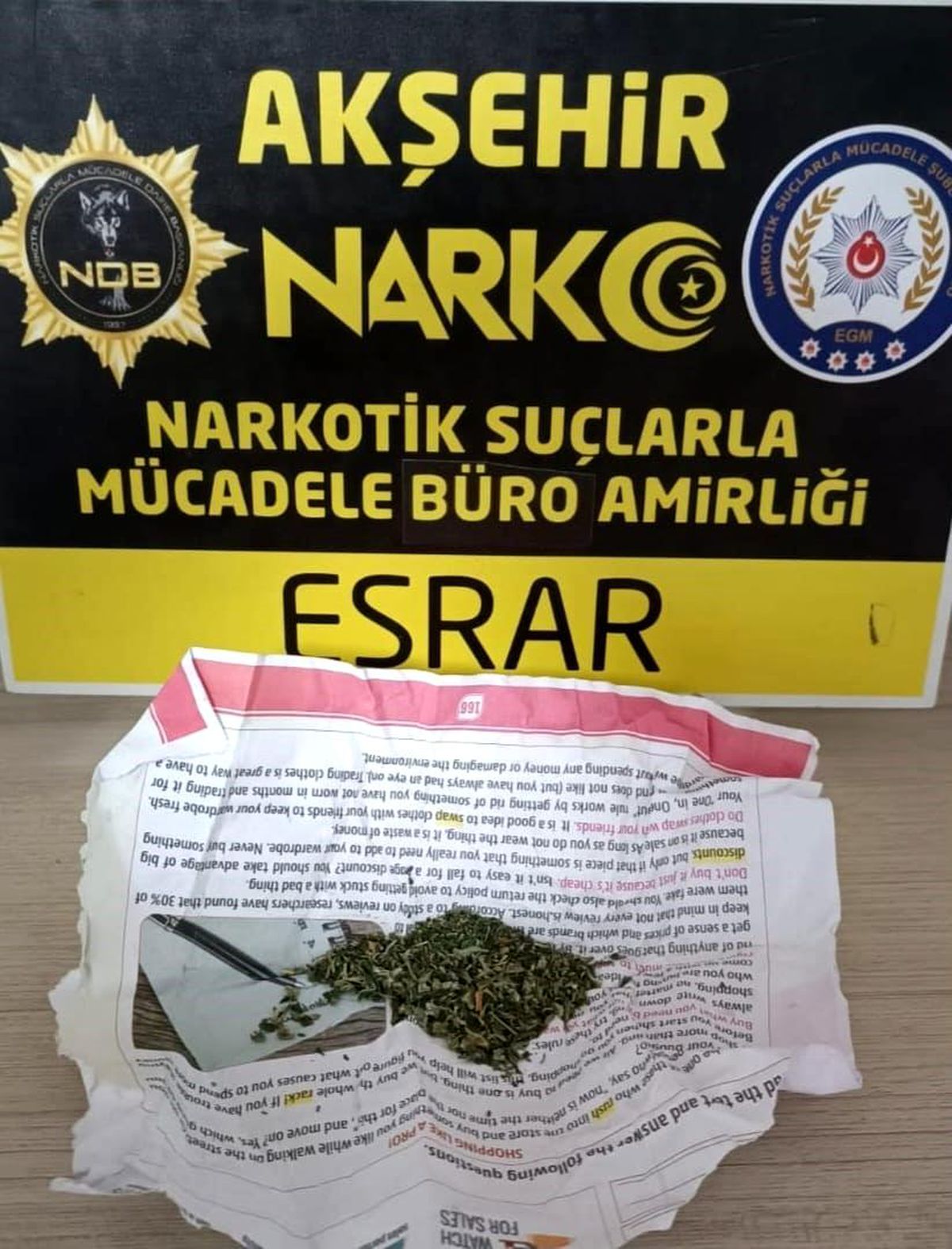 Akşehir'de Uyuşturucu Operasyonu: 4,5 Gram Esrar Ele Geçirildi