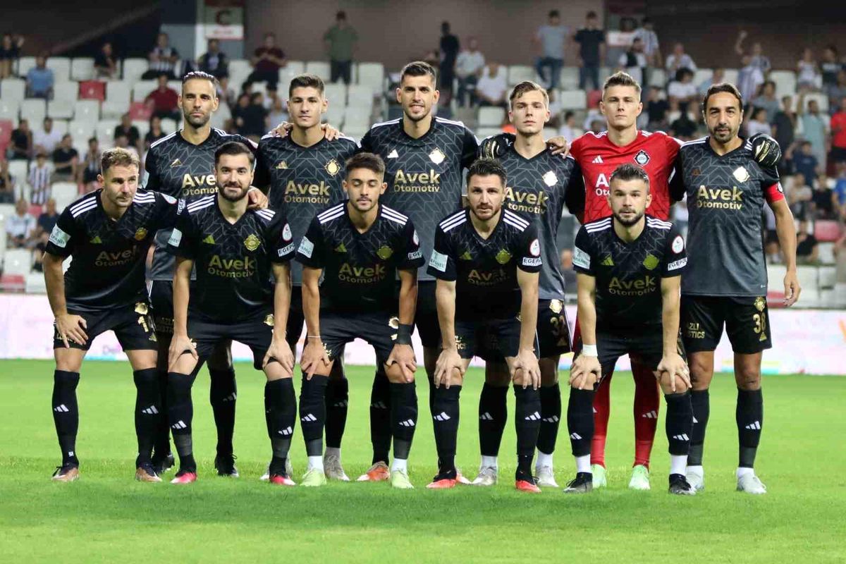 Altay, Bodrumspor'la berabere kalarak puanla tanıştı