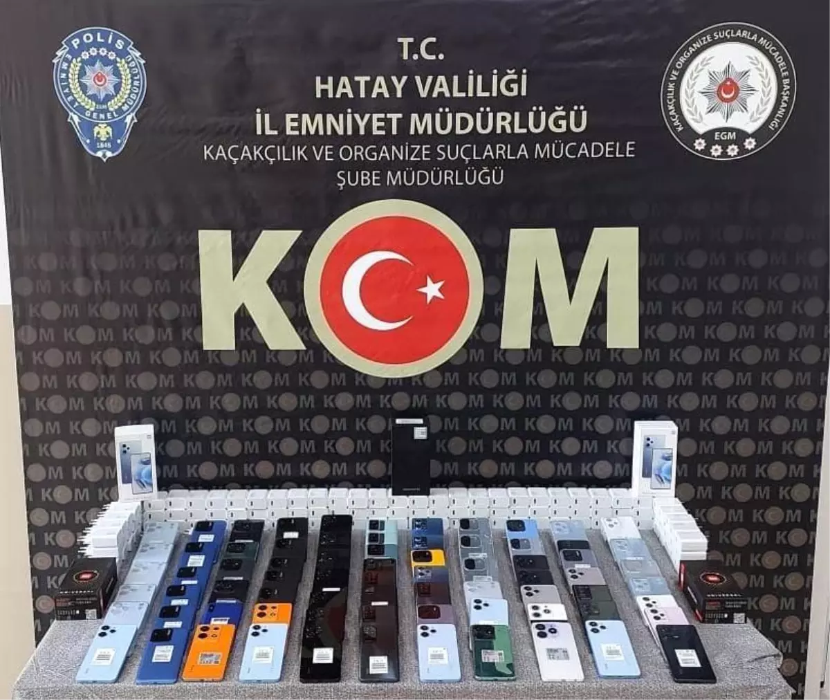 Hatay'da kaçak telefon operasyonunda 74 telefon ele geçirildi