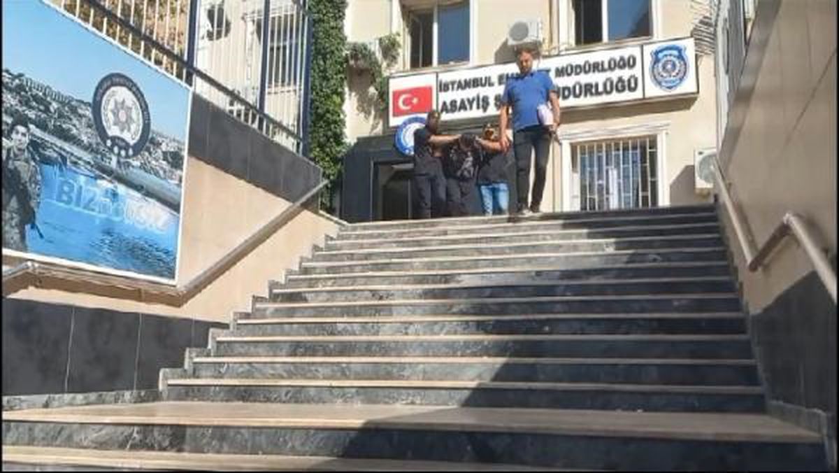 İstanbul'da Otomobil Hırsızlığı Yapan Şüpheliler Yakalandı