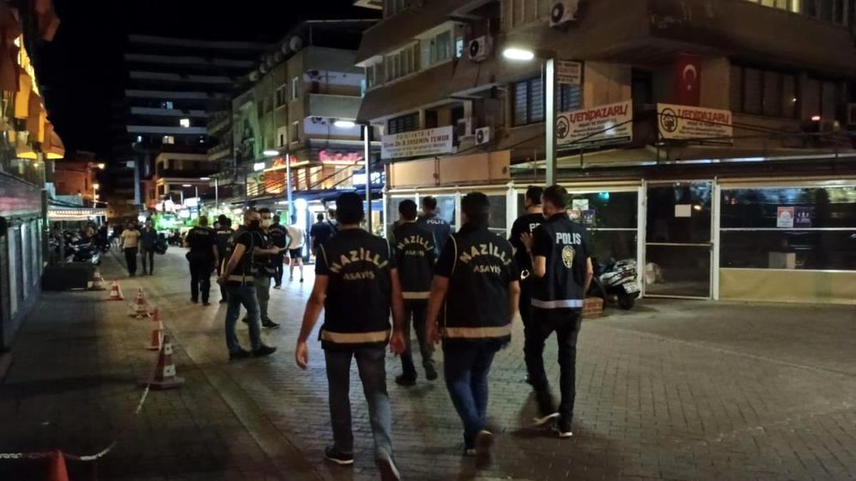 Nazilli'de yapılan çalışmalarda 43 şüpheli yakalandı