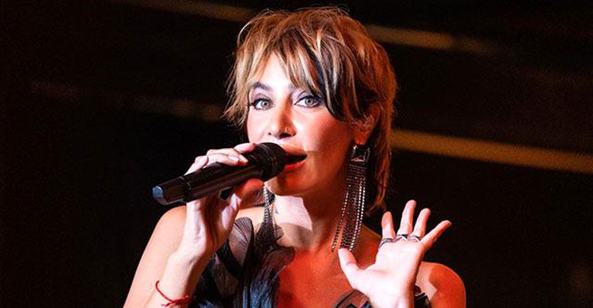 Sıla, İstanbul Günay'da muhteşem bir konser verdi
