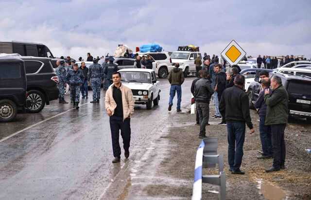 Son Dakika: Karabağ'da bir yakıt deposunda meydana gelen patlamada 20 kişi hayatını kaybetti, 290 kişi yaralandı Son Dakika: Karabağ'da bir yakıt deposunda meydana gelen patlamada 20 kişi hayatını kaybetti, 290 kişi yaralandı