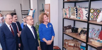 Kocaeli Valisi Seddar Yavuz, Dilovası Kadın Girişim, Üretim ve İşletme Kooperatifini ziyaret etti