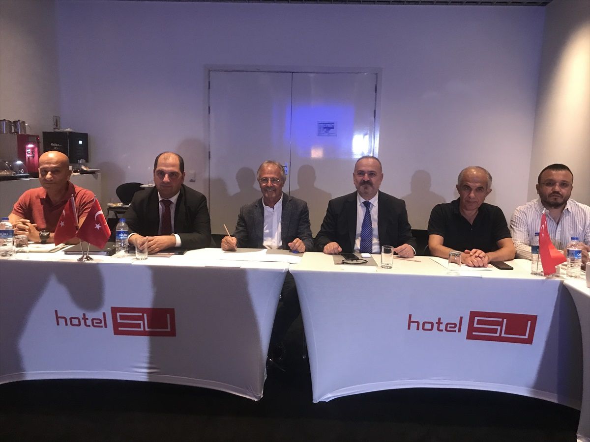 Türkiye Yaş Meyve Sebze İhracatçıları Birliği Sektör Çalıştayı Antalya'da Başladı