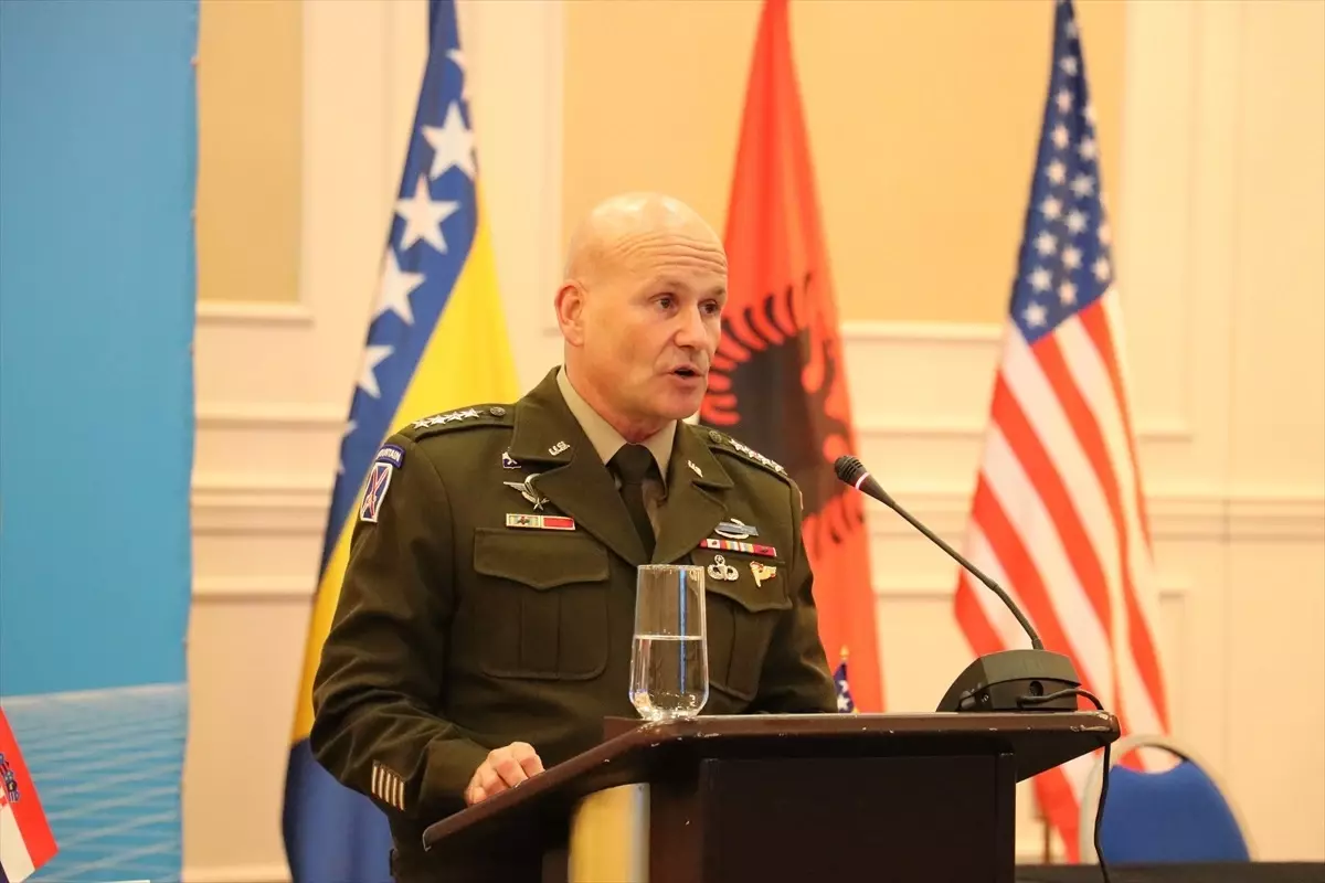 ABD Ordusu Avrupa Komutanı: Rus saldırganlığı ve terörist gruplar NATO'ya tehdit oluşturuyor