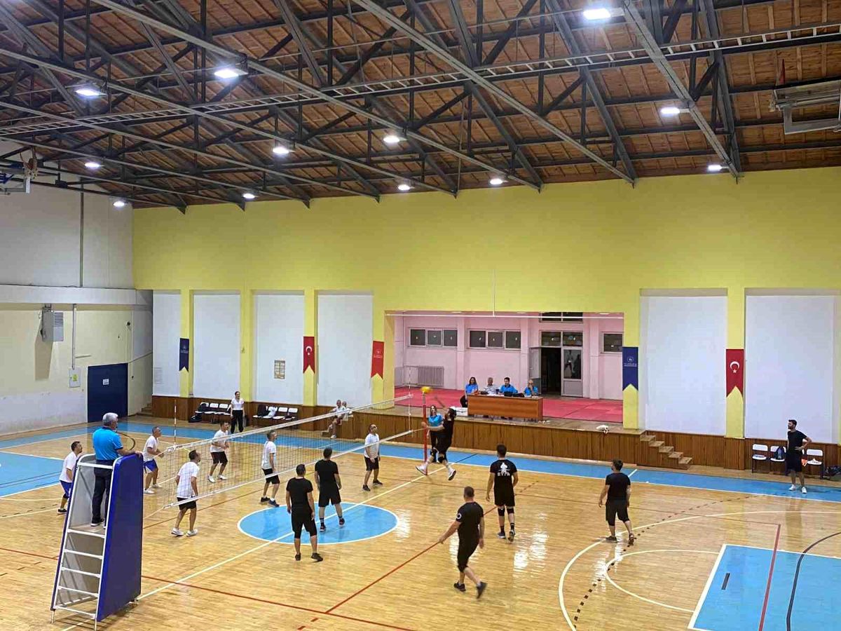 Aydın'da Kamu Kurumlar Arası Spor Oyunları Başladı