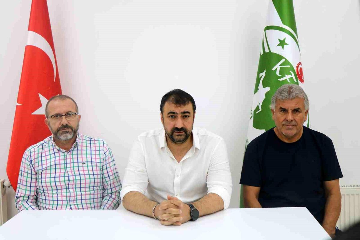 Kırşehir FK Başkanı: Kırşehir'de, takımını seven yönetici ve esnaf yok
