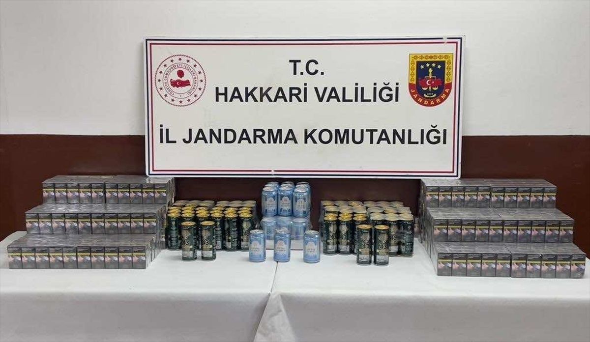 Hakkari'de Kaçakçılık Operasyonunda 23 Şüpheli Gözaltına Alındı