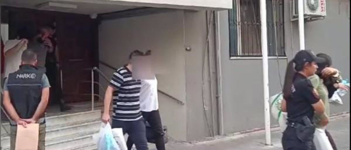 İzmir'de Uyuşturucu Operasyonu: 12 Tutuklama